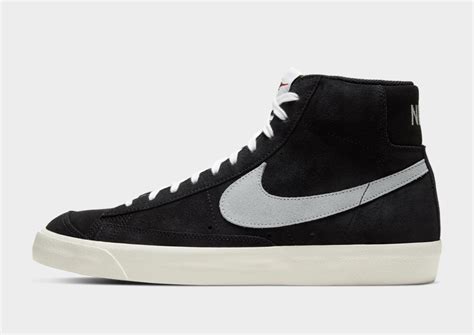 nike blazer mid '77 dames zwart|NIKE Blazer Mid '77 Womens Shoes .